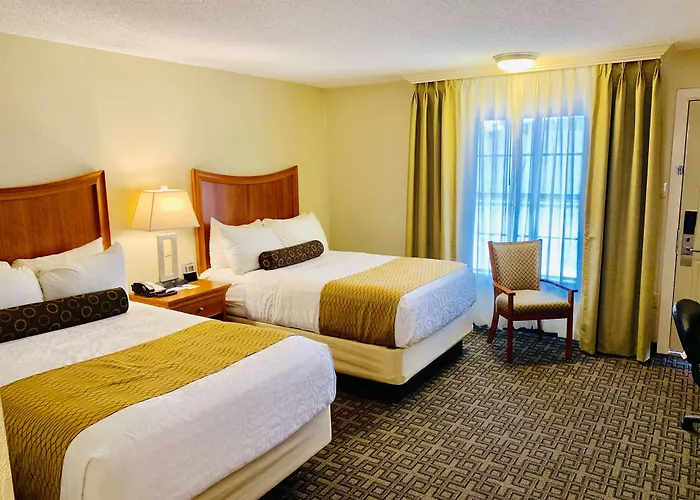 Best Western Swiss Clock Inn
