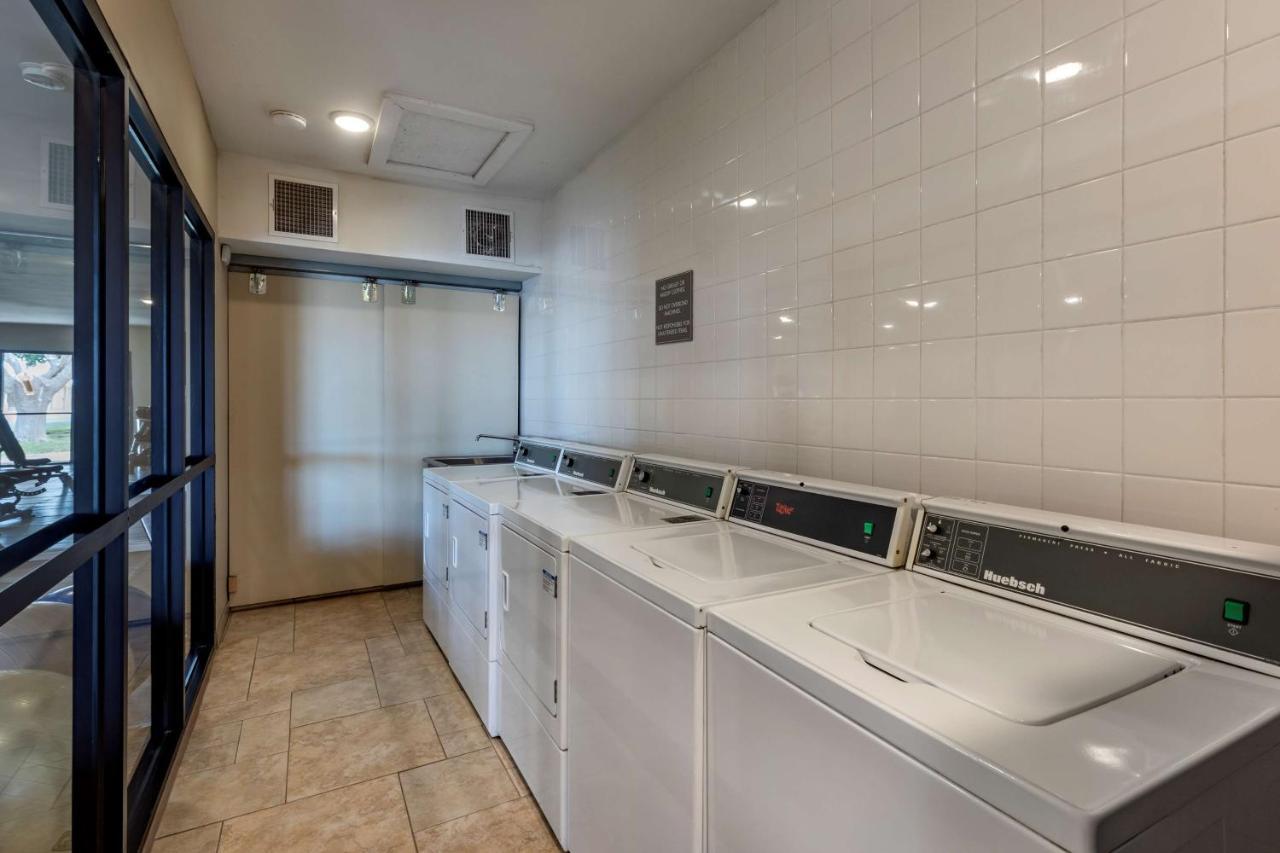 Western Swiss Clock Hotel 3*